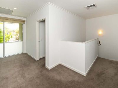 63 Vic Park Drive, Burswood