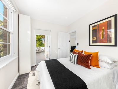 2 / 70 Milson Road, Cremorne Point