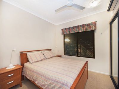 1 / 14 Palm Street, Rowes Bay