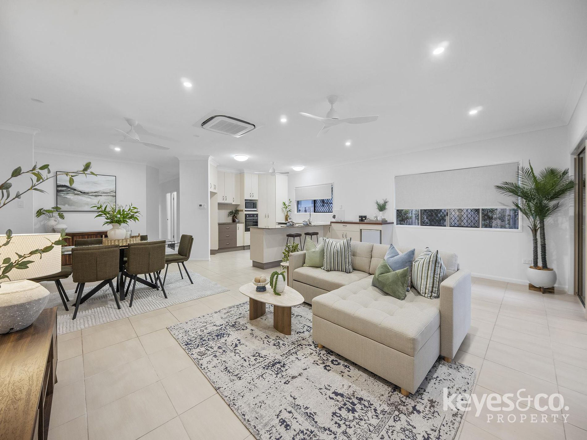2 Haven Place, Douglas