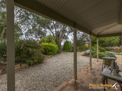 427 Weeroona Drive, Wamboin