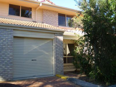15 / 7 Oricon Crt, Springwood