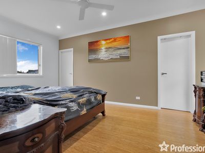 41 Tomah Crescent, The Ponds