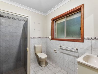 16 Twila Grove, Mount Gambier