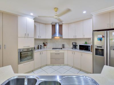 16 Belyuen Rd, Rosebery