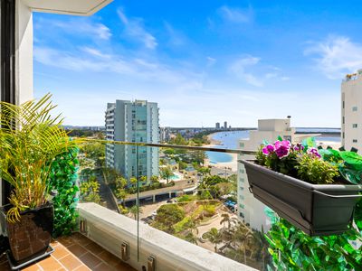 1402 / 41 Labrador Street, Labrador