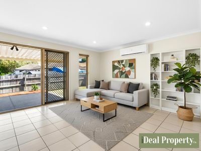 20 Pepper Tree Drive, Holmview