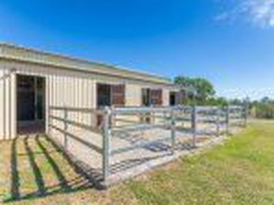 417 Old North Rd, Wamuran