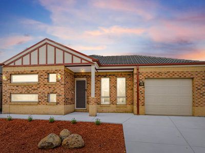 4 Blossom Avenue, Harkness