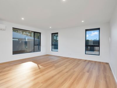 2 / 18 Liffey St, Carrick