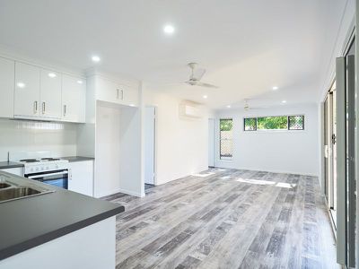 5A Place Avenue, Sarina