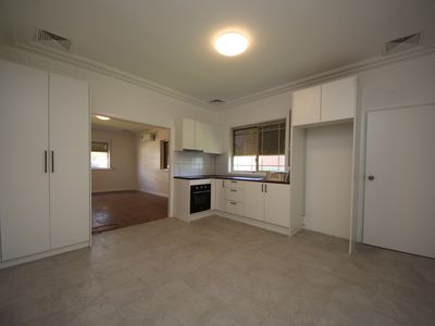 1 Laurel Street, Carramar