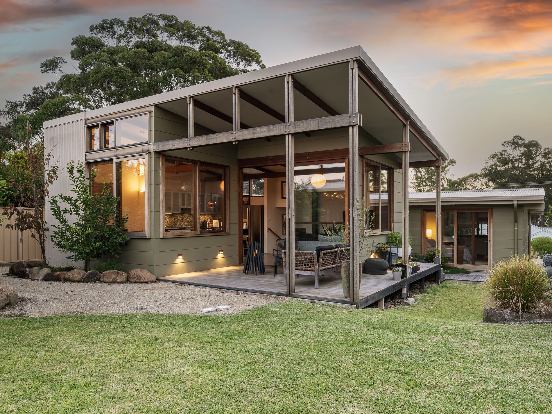 26 Ross Avenue, Narrawallee