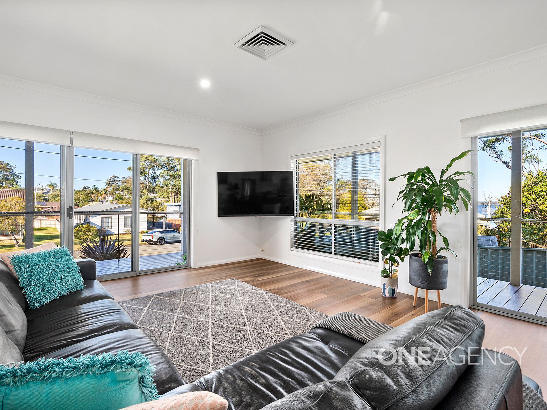 4 Graham Avenue, St Georges Basin