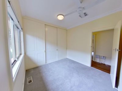 18 Laughton Street, Dubbo