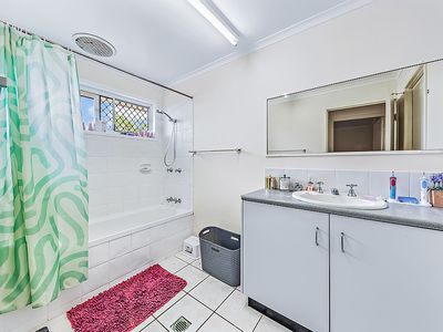 2 / 8-10 Gardenia Street, Proserpine