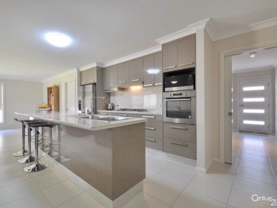 18 Champagne Drive, Dubbo