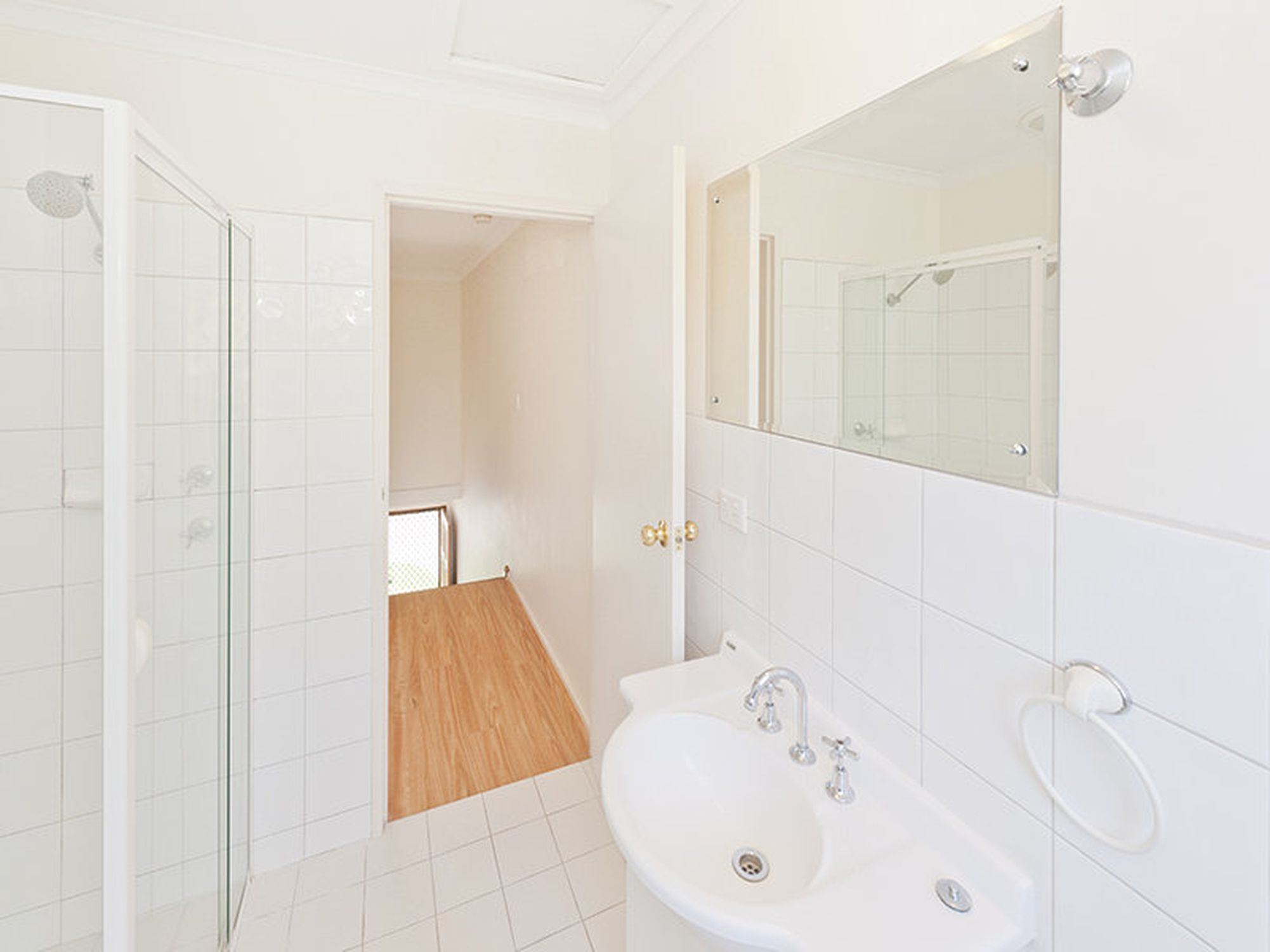 3 / 4 Chapel Street, Plympton