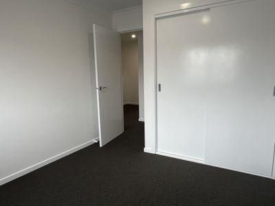 6 Rodway Walk, Tarneit