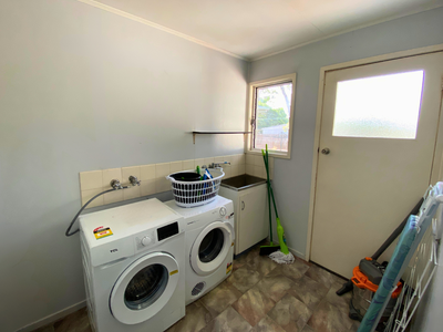 16 Beresford Crescent, Dysart