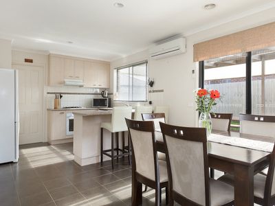 5 Nandaly place, Cranbourne West