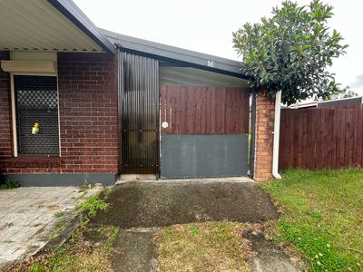 16 Overton Court, Crestmead