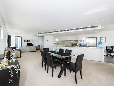 603 / 21 Bow River, Burswood