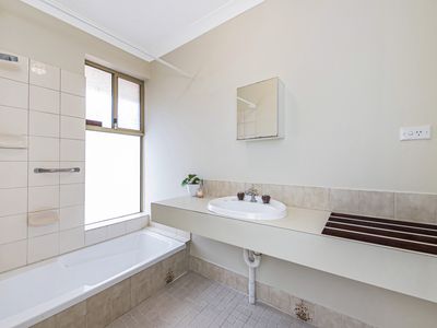 8 / 7 Sepia Court, Rockingham