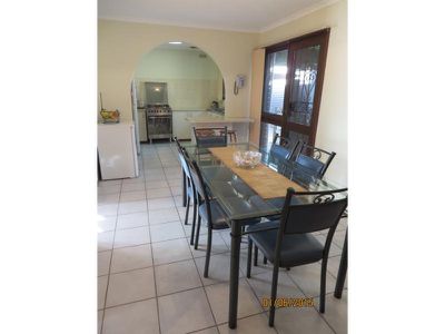 217 Taylors Road, St Albans