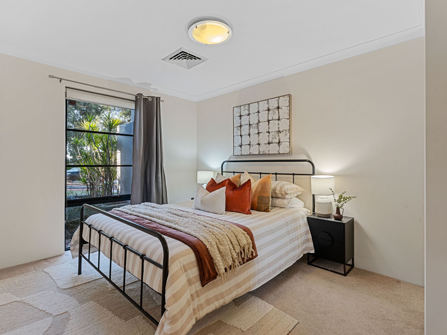 404 Kingsway, Landsdale