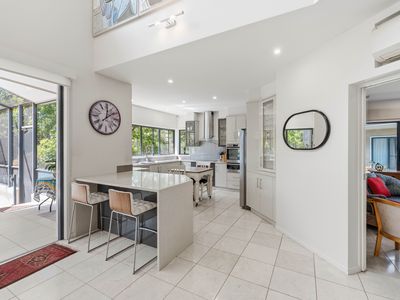 16 Bella Vista Drive, Lake Wyangan