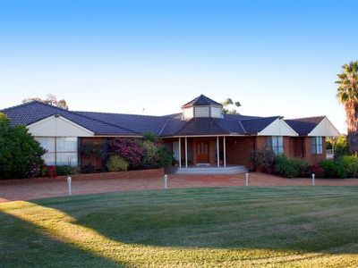 82 St Georges Terrace, Dubbo