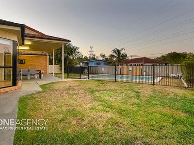 16 Coomaroo Street, Durack