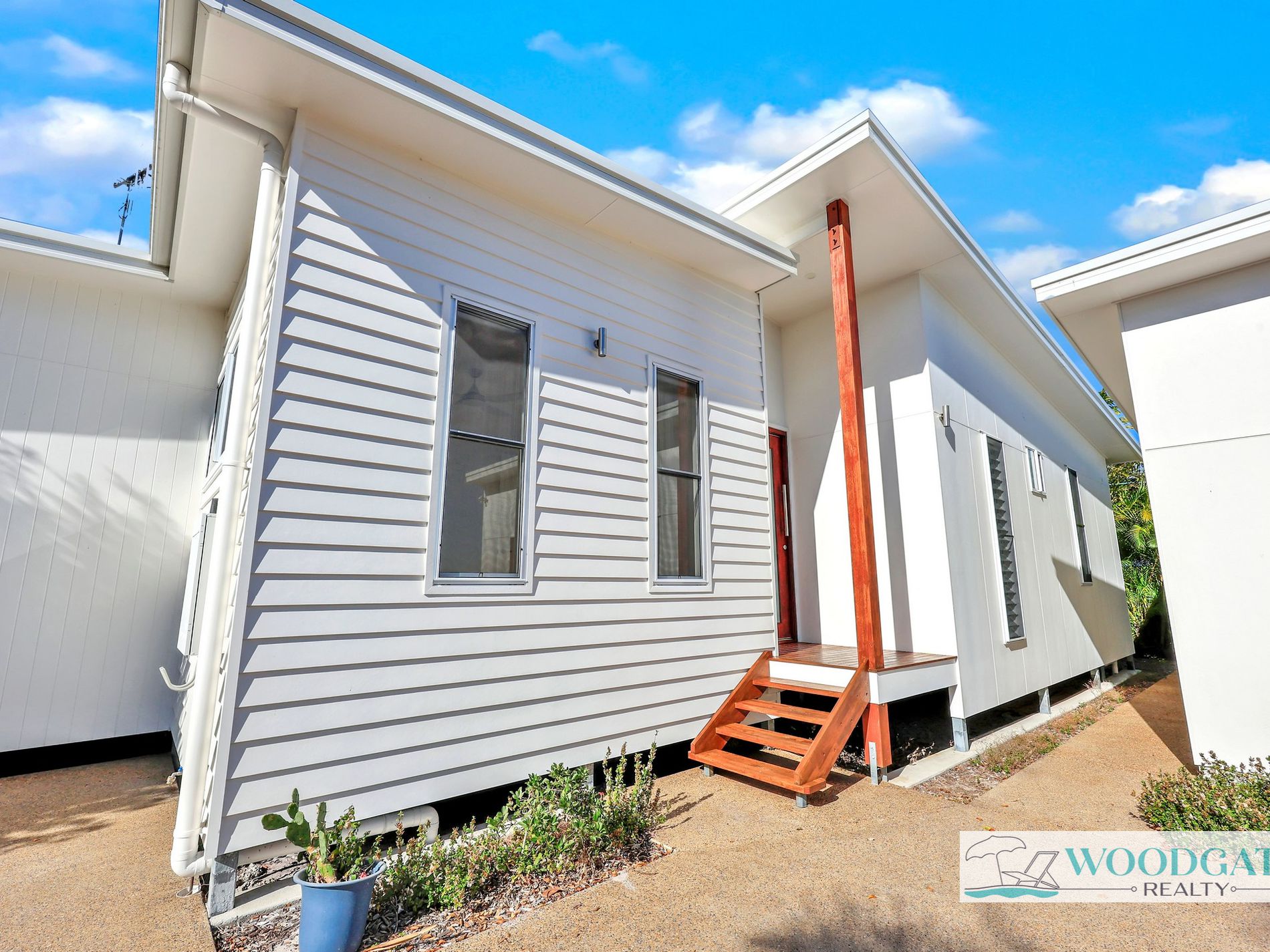 5 OCEAN VIEW DRIVE, Woodgate