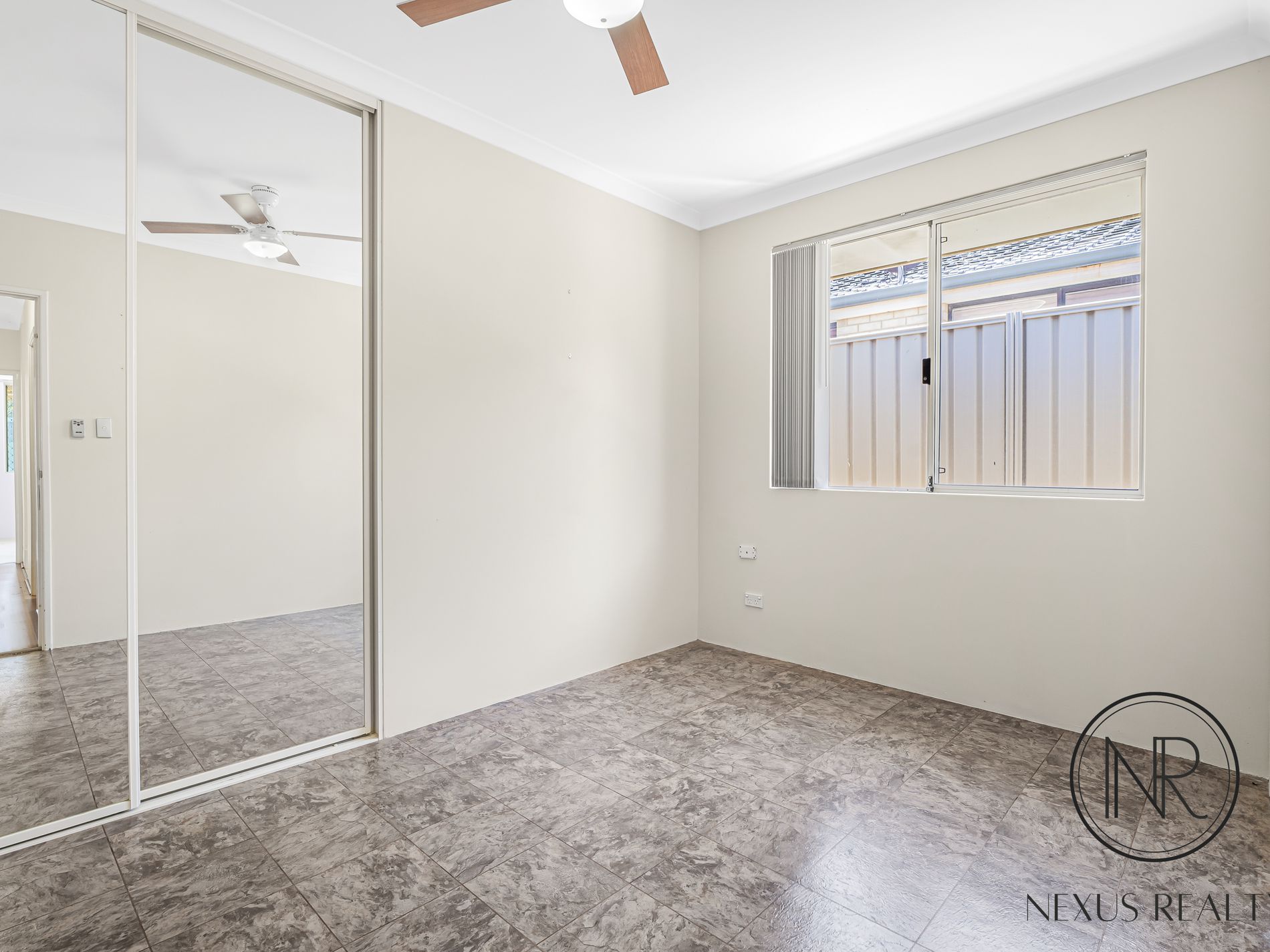 70 Golf Links Drive, Carramar