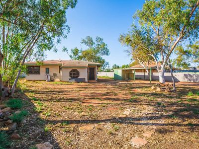 25 Somerset Crescent, South Hedland