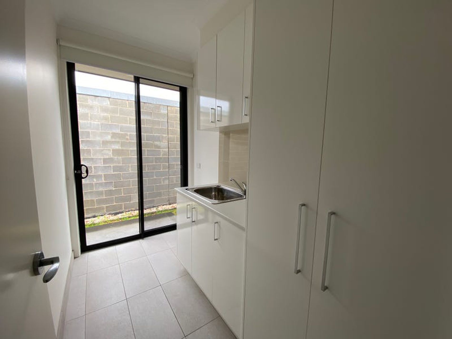 3 / 15 Church Street, Belmont