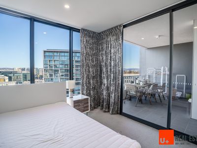 122 / 45 West Row, City