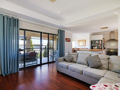 28A Ramsdale Street, Doubleview
