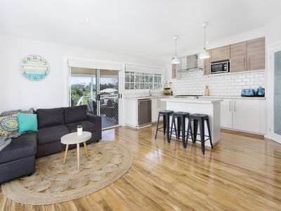 98 Parkes Street, Oak Flats