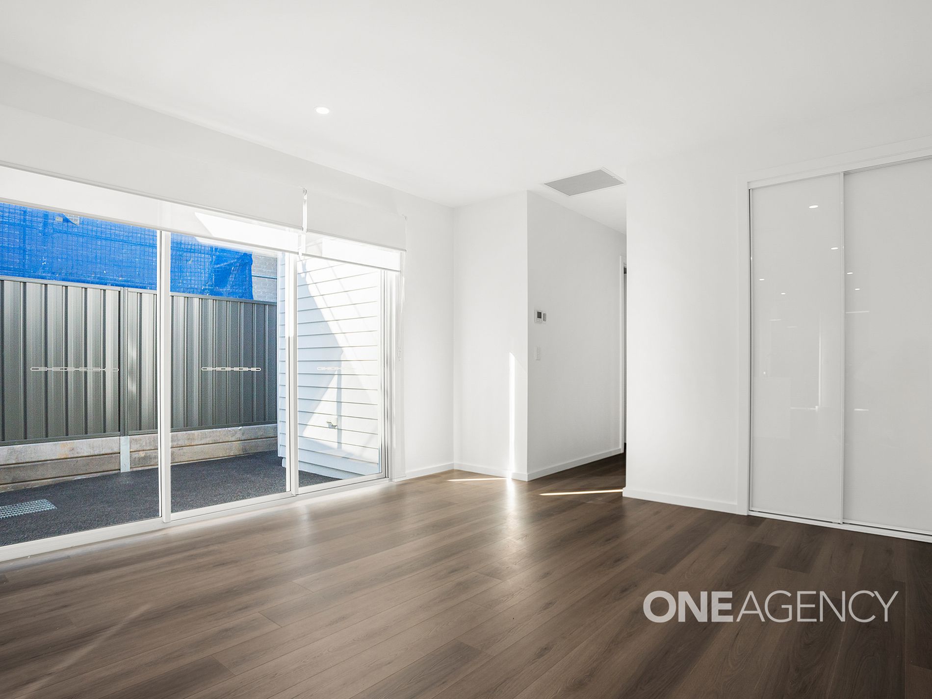 24b Honeycomb Street, Horsley