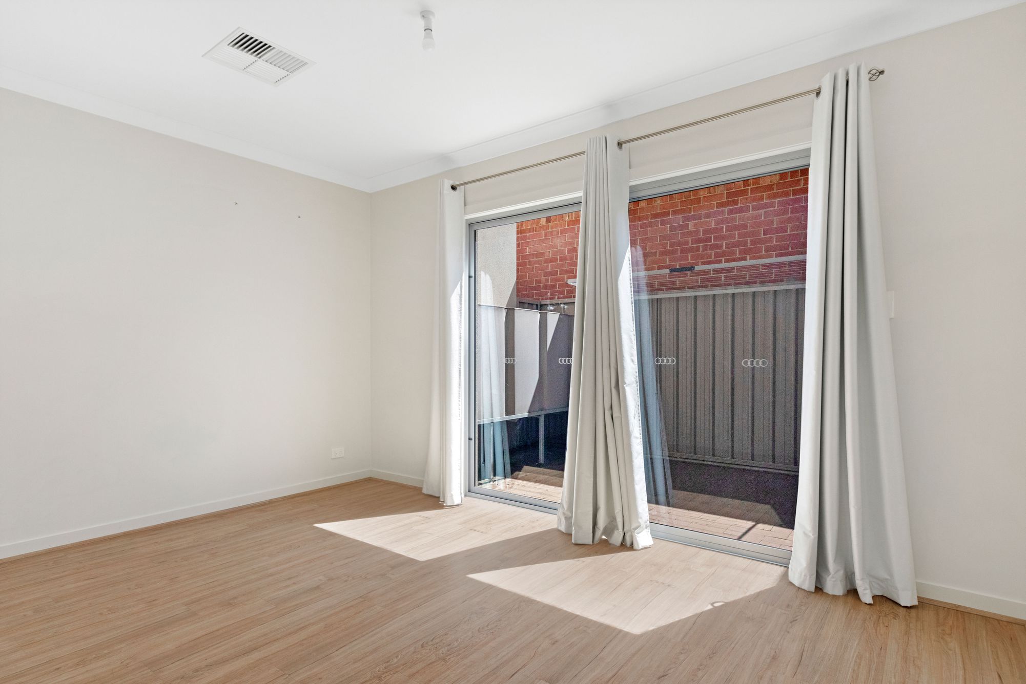 8 / 95 Grange Road, Allenby Gardens