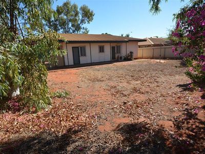 6 Koombana Avenue, South Hedland