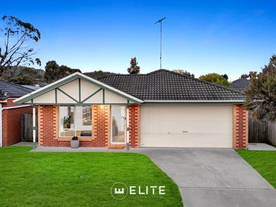 32 Osborn Grove, Pakenham