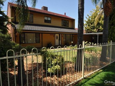 12 Wills Street, Dubbo
