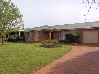 14 CYRIL TOWERS STREET, Dubbo