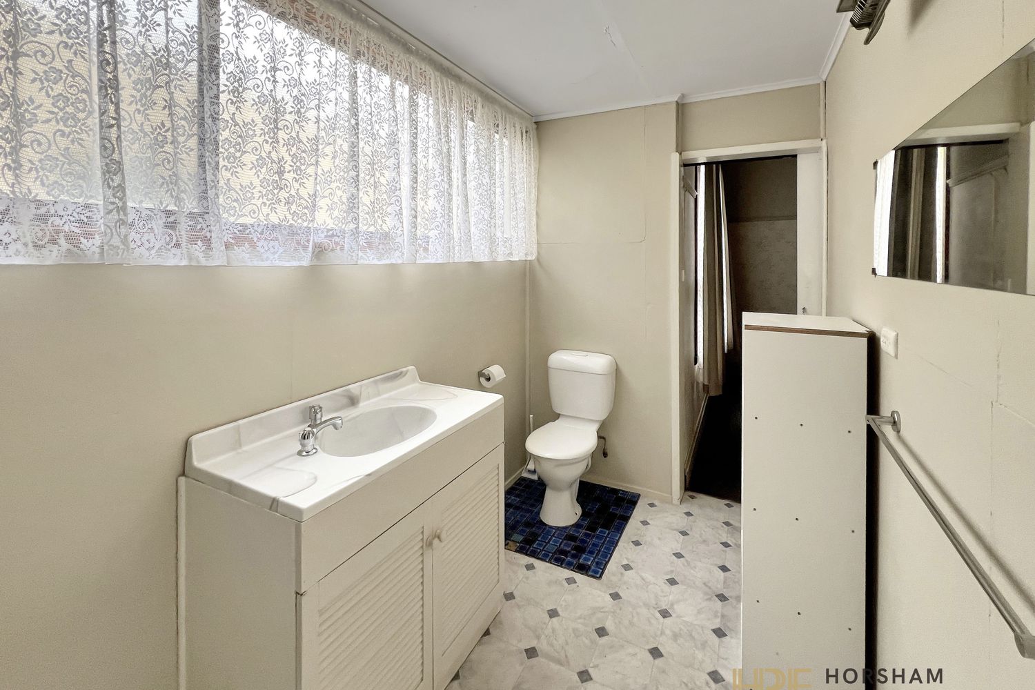 12 George Street, Horsham