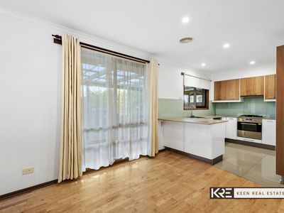 14 Geraldine Drive, Hampton Park