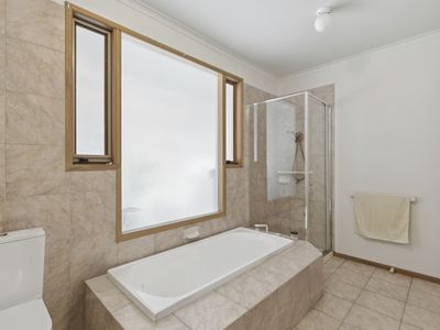 785 Seymour-Tooborac Road, Hilldene