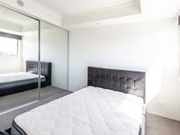 20701 / 11 Beesley Street, West End